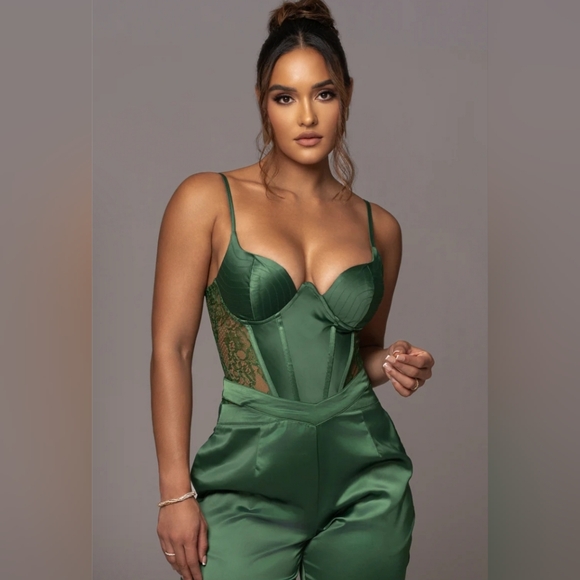 🚫SOLD🚫 JLux Label bodysuit - Picture 10 of 10